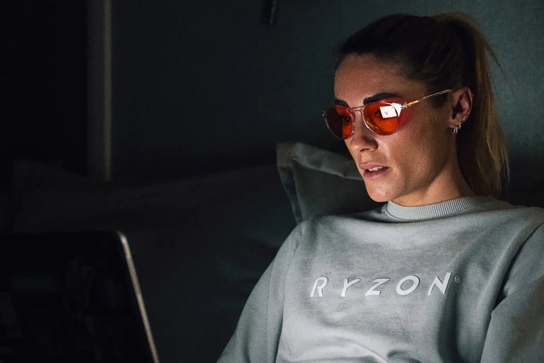 Blue Light & Brain Fatigue: Why Screens Keep You Wired